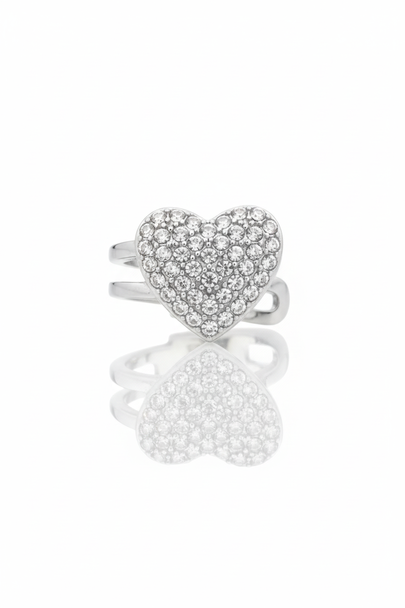 Earcuff cuore argento con zirconi - sfondo bianco