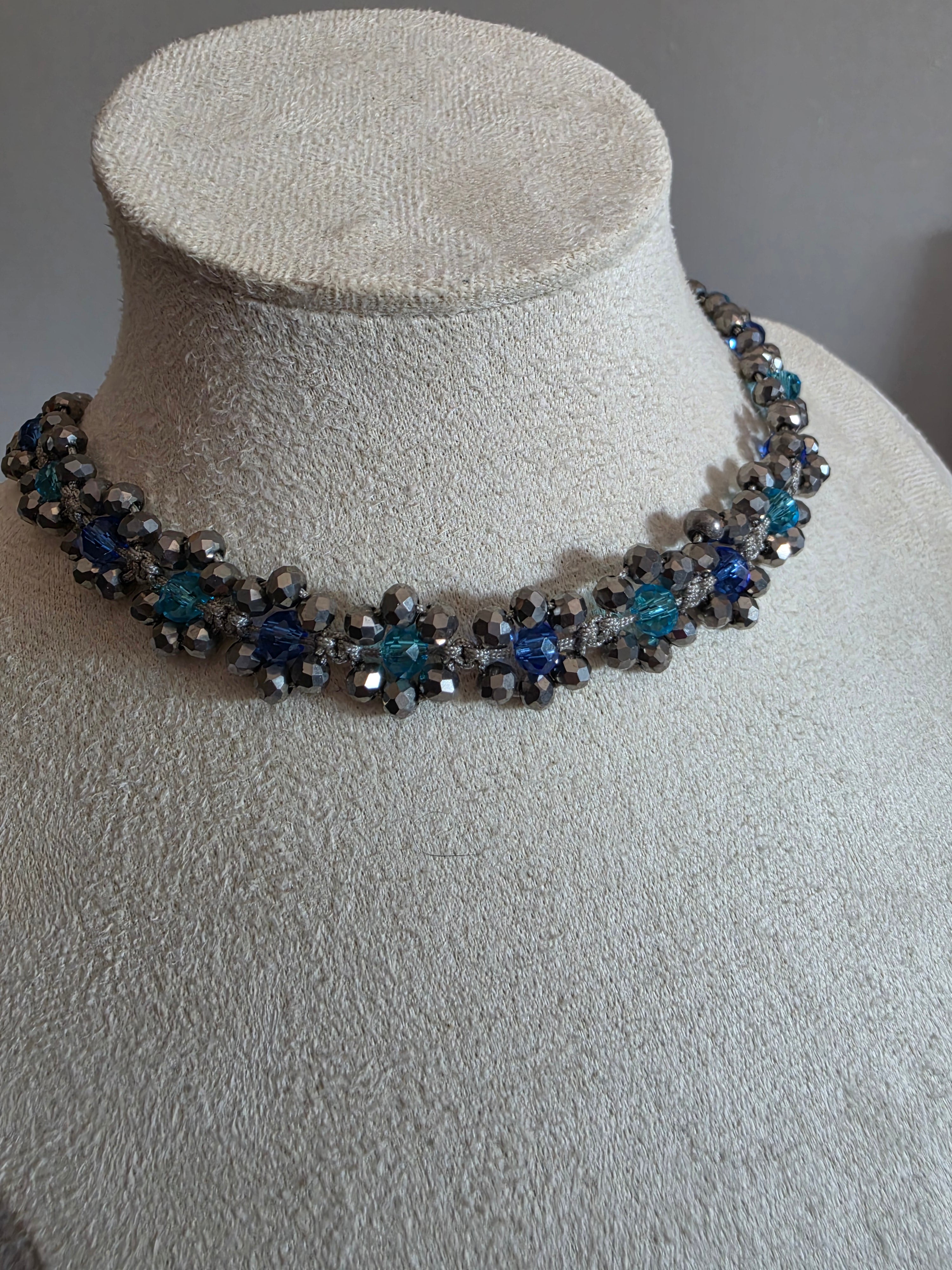 Collana "Rifiorire"